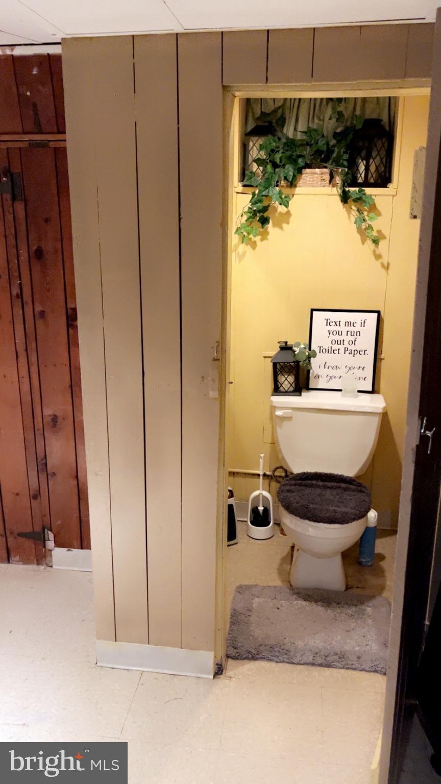 839 Lyndhurst Street Baltimore, MD 21229 - Photo 14 of 16