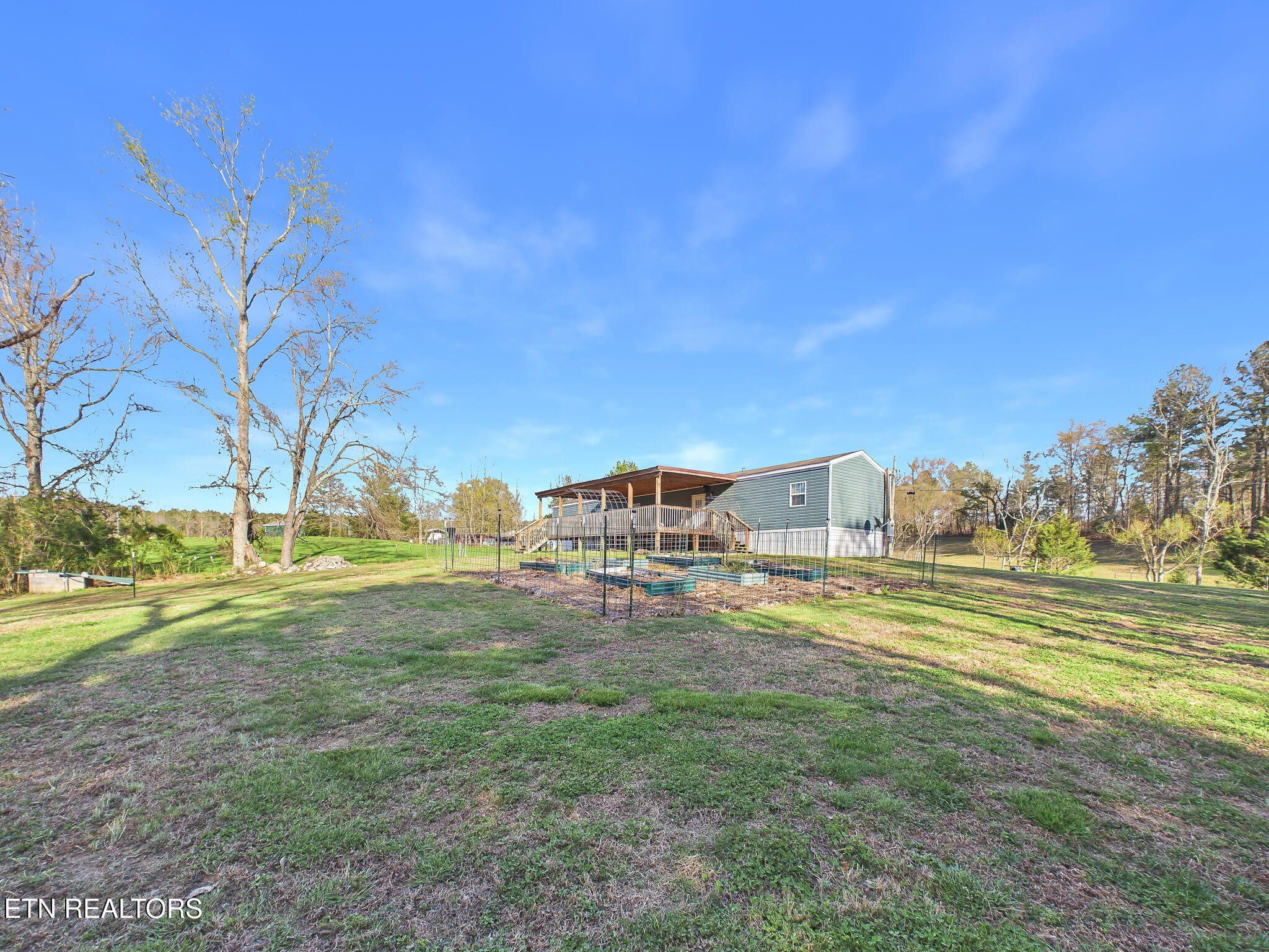 2073 Charles Road Decatur, TN 37322 - Photo 6 of 28 Gallery Image 6