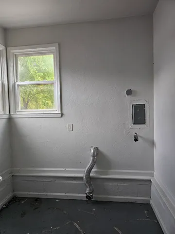 $168,500 | 22459 Daniels Street, St. Clair Shores, MI 48081