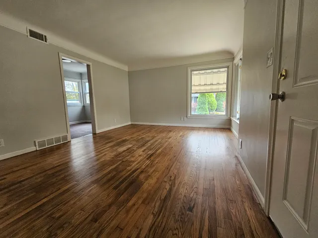 $168,500 | 22459 Daniels Street, St. Clair Shores, MI 48081