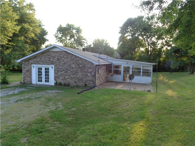 279 Chipman Road Bethpage, TN 37022 - Photo 7 of 19 Gallery Image 7