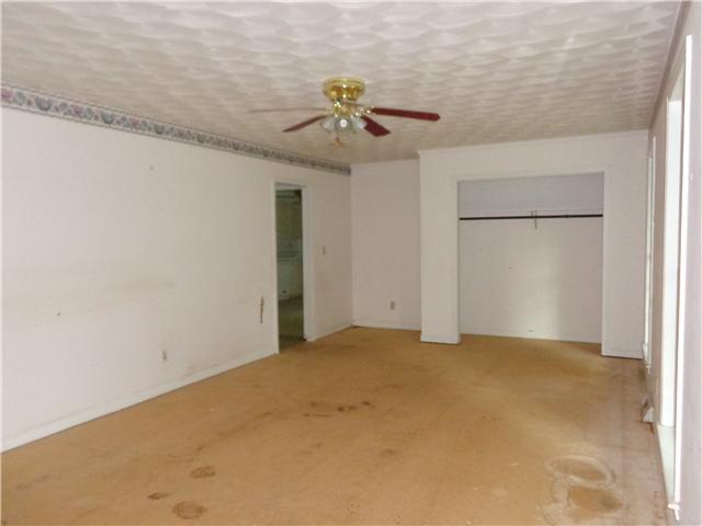 279 Chipman Road Bethpage, TN 37022 - Photo 8 of 19 Gallery Image 8