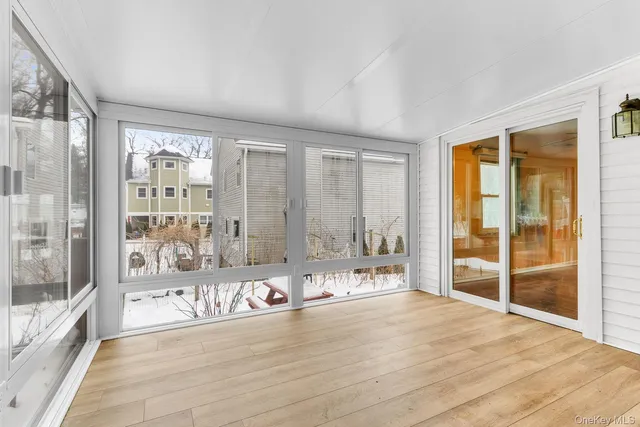 $900,000 | 155 Lake Shore Drive, Pleasantville, NY 10570