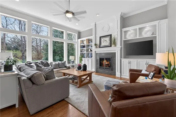 $1,250,000 | 16421 Barton Street, Overland Park, KS 66221