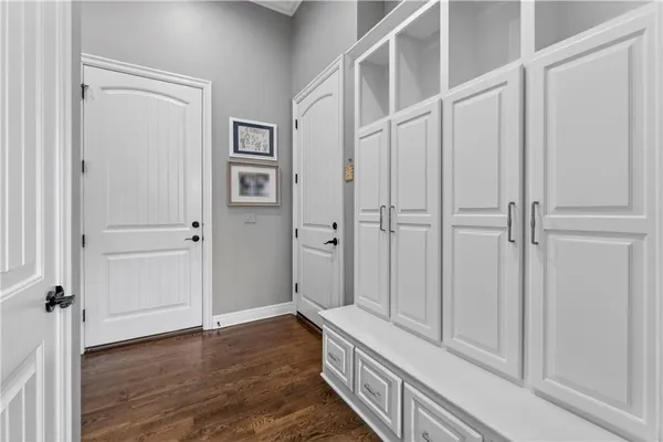 $1,250,000 | 16421 Barton Street, Overland Park, KS 66221