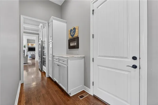 $1,250,000 | 16421 Barton Street, Overland Park, KS 66221