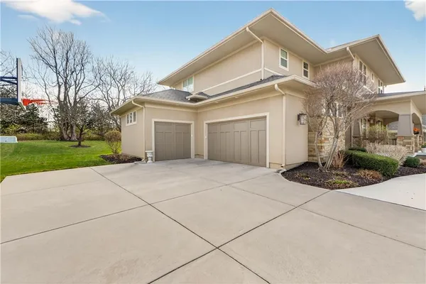 $1,250,000 | 16421 Barton Street, Overland Park, KS 66221