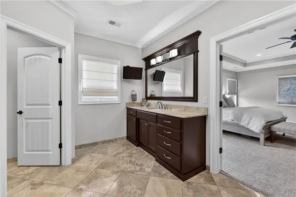 $1,250,000 | 16421 Barton Street, Overland Park, KS 66221