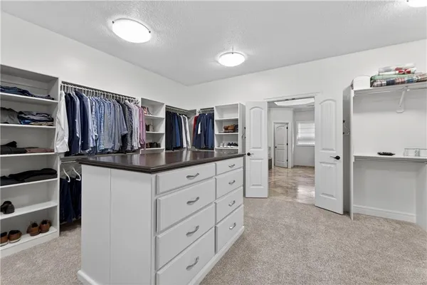 $1,250,000 | 16421 Barton Street, Overland Park, KS 66221