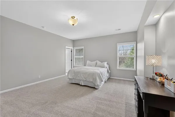 $1,250,000 | 16421 Barton Street, Overland Park, KS 66221