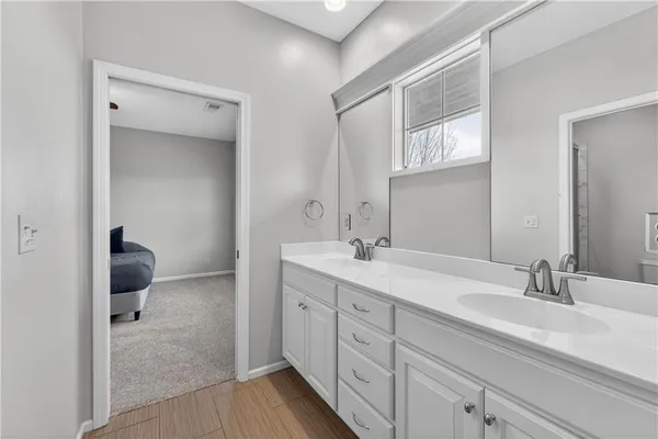 $1,250,000 | 16421 Barton Street, Overland Park, KS 66221