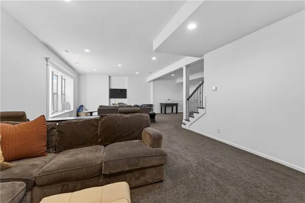 $1,250,000 | 16421 Barton Street, Overland Park, KS 66221