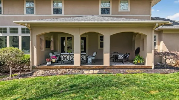 $1,250,000 | 16421 Barton Street, Overland Park, KS 66221