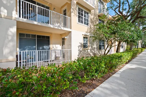 $3,750 | 4822 Chancellor Drive, Unit 20, Jupiter, FL 33458