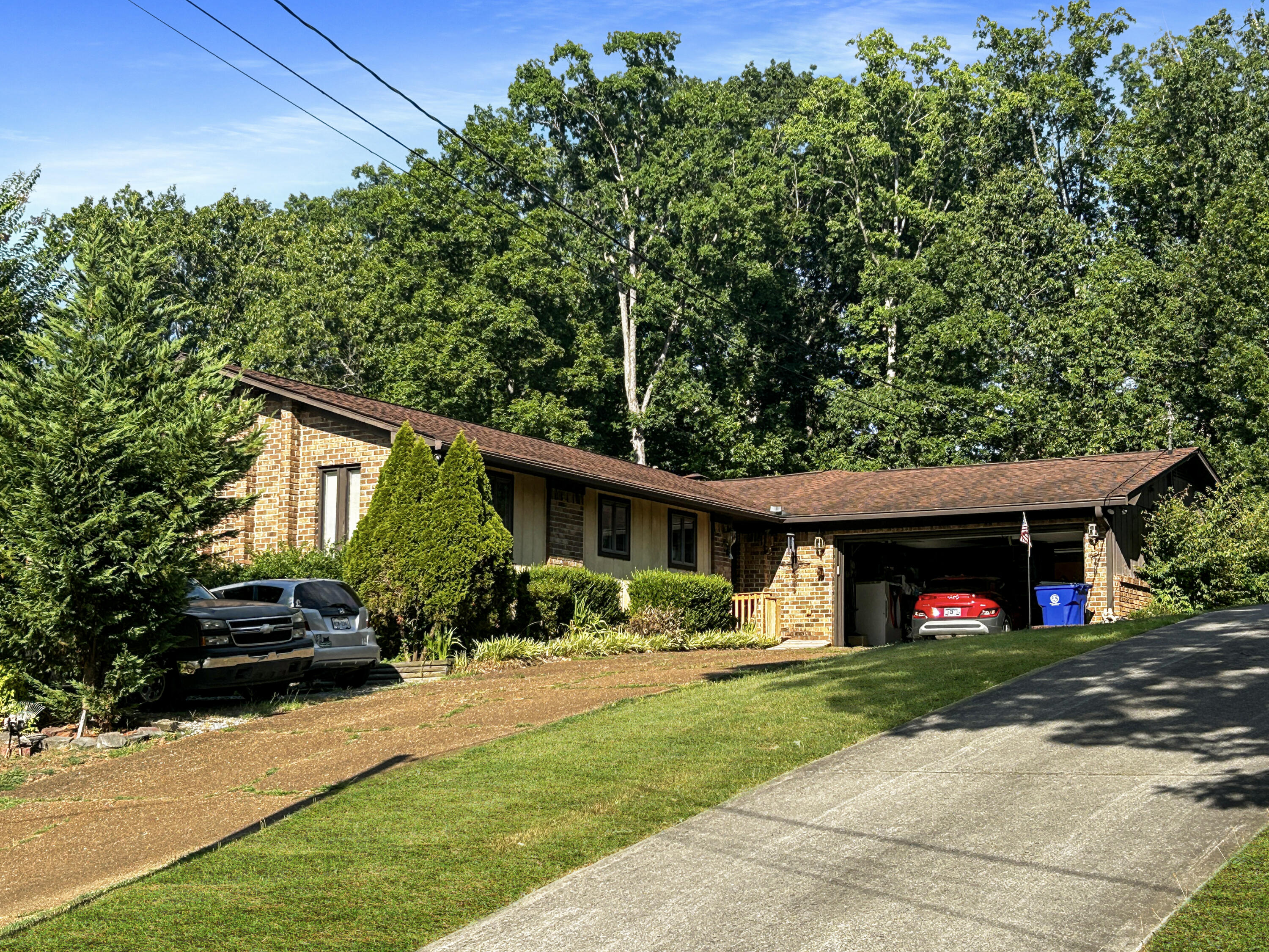 3710 Woodcrest Cir Northwest  