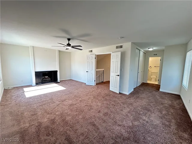 $2,350 | 5035 Meadow Grove Court, Las Vegas, NV 89120