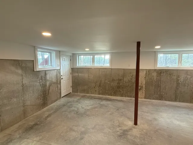 $3,000 | 14 Big Rock Lane, Barrington, NH 03825