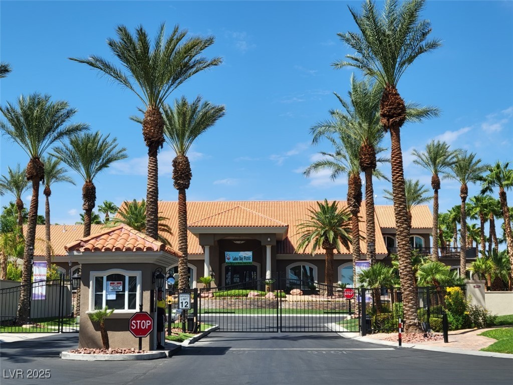 8175 Arville Street, Unit 210 Las Vegas, NV 89139 - Photo 29 of 36 View of property