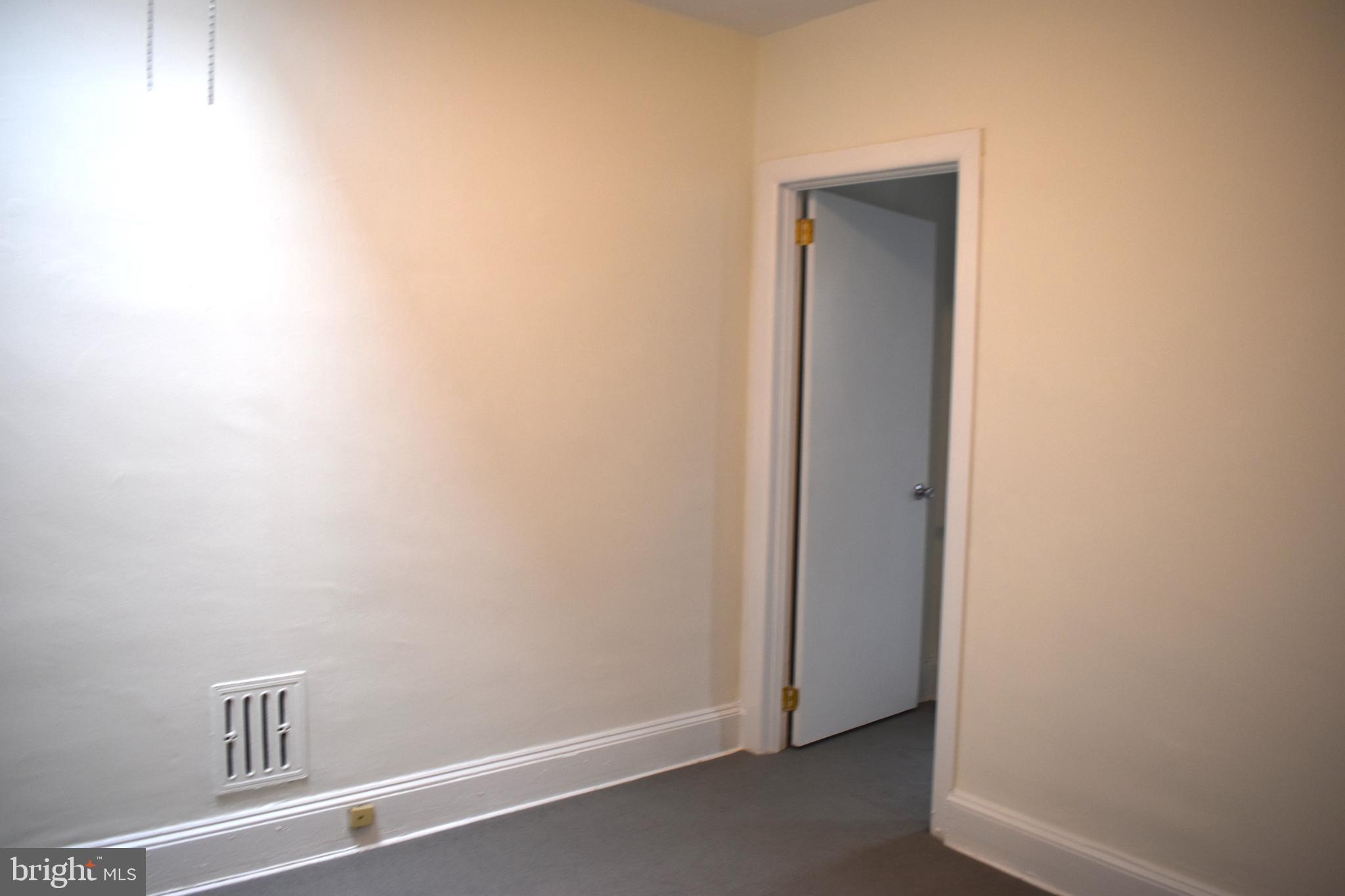 338 Jackson Street Philadelphia, PA 19148 - Photo 31 of 37