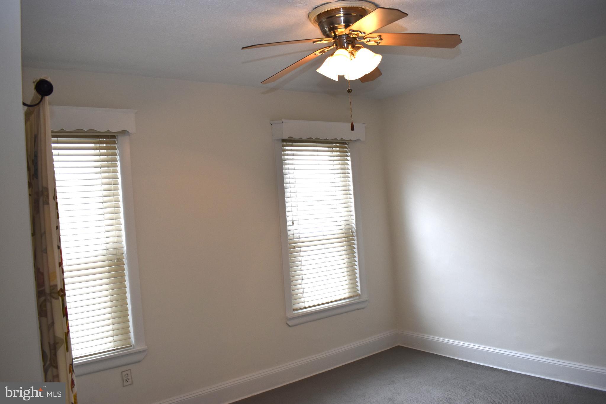 338 Jackson Street Philadelphia, PA 19148 - Photo 34 of 37