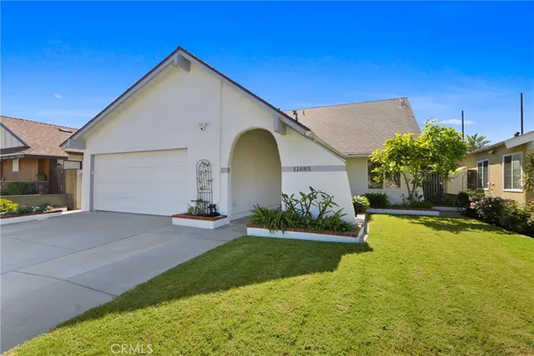 $1,499,900 | 11685 Lakia Drive, Cypress, CA 90630