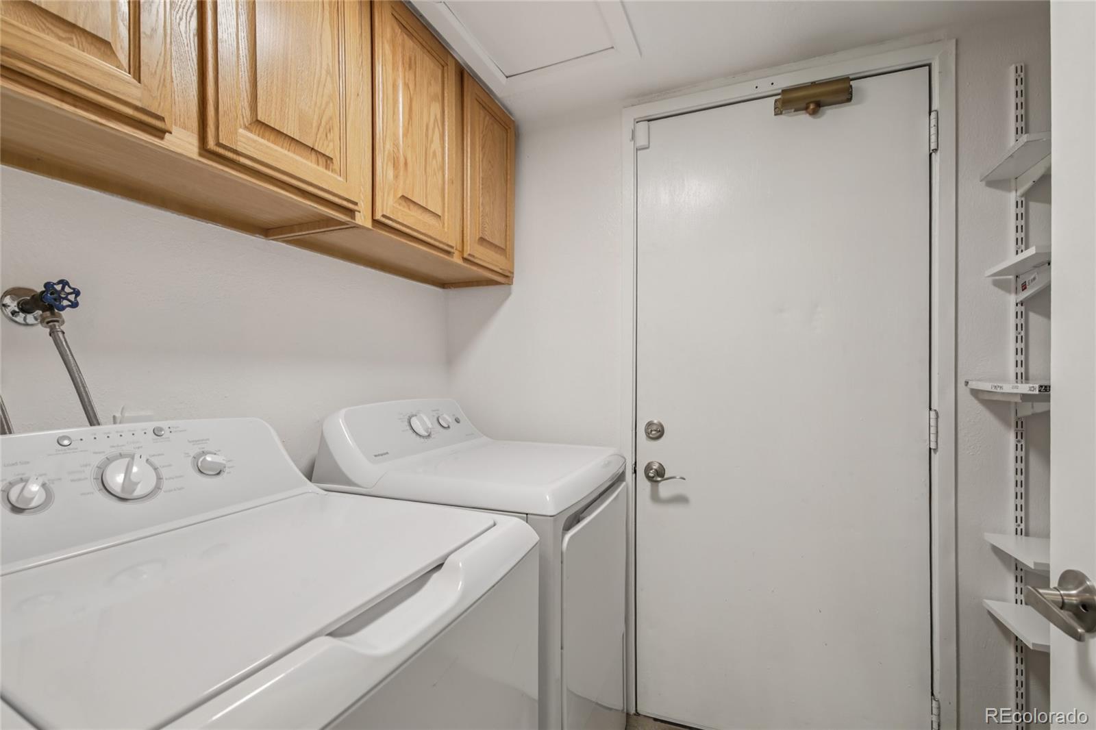 1169 Monroe Drive, Unit B Boulder, CO 80303 - Photo 12 of 32 a utility room with dryer and washer