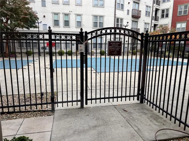 $299,000 | 1000 Providence Place, Unit 221, Providence, RI 02903