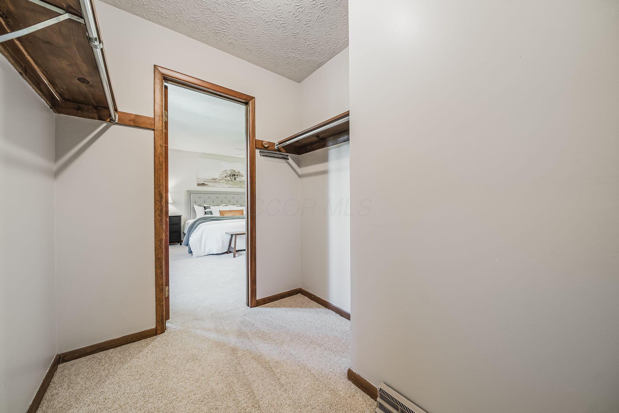 5256 Longrifle Road Westerville, OH 43081 - Photo 30 of 65 Primary Suite - Closet