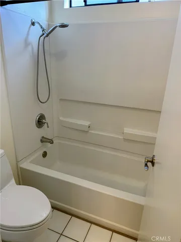 $2,900 | 25671 Le Parc, Unit 85, Lake Forest, CA 92630