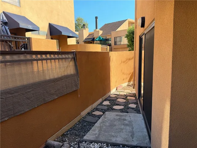 $2,900 | 25671 Le Parc, Unit 85, Lake Forest, CA 92630