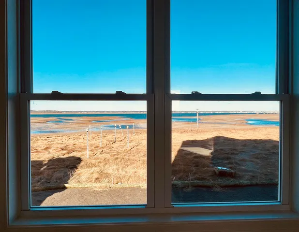 $3,595 | 6 Cross Beach Road, Seabrook, NH 03874