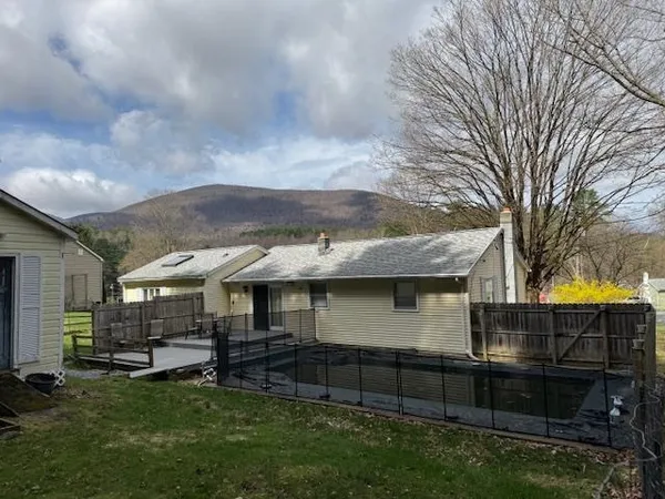 $339,900 | 78 Carbonti Circle, Arlington, VT 05250