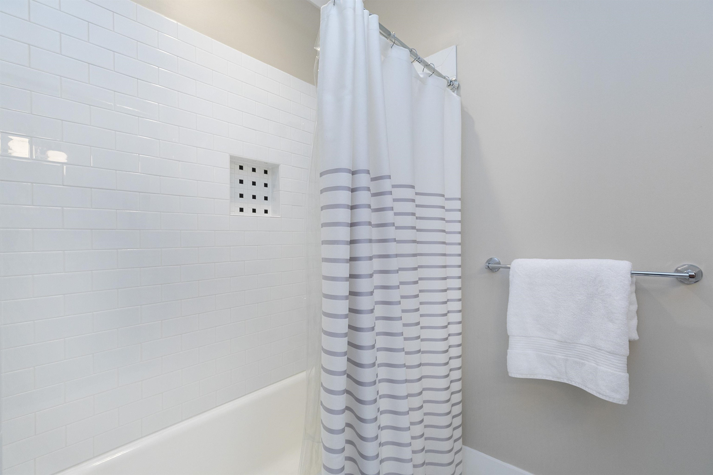 2513 Medway Drive Raleigh, NC 27608 - Photo 27 of 38 Photo 27