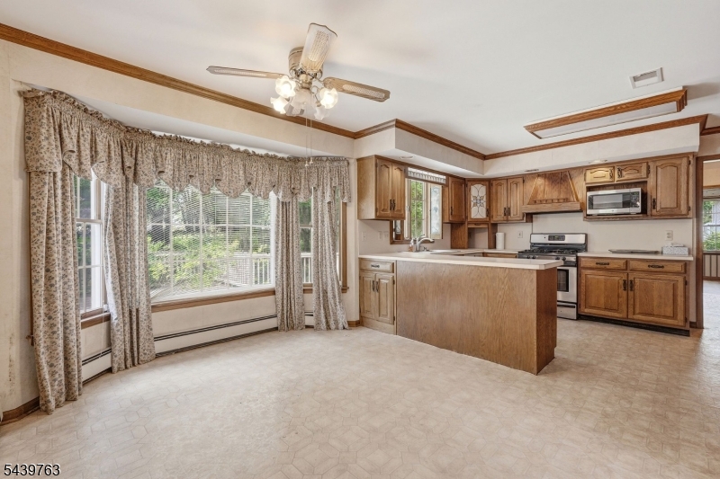 12 Railsedge Road Hillsborough, NJ 08844 - Photo 11 of 34