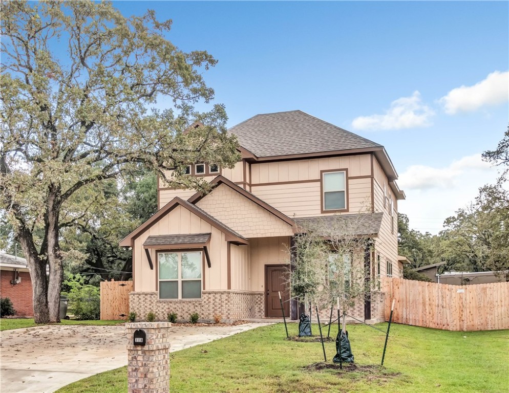 311 Fairway Drive, Unit A Bryan, TX 77801 - Photo 10 of 10 a front view of a house with garden