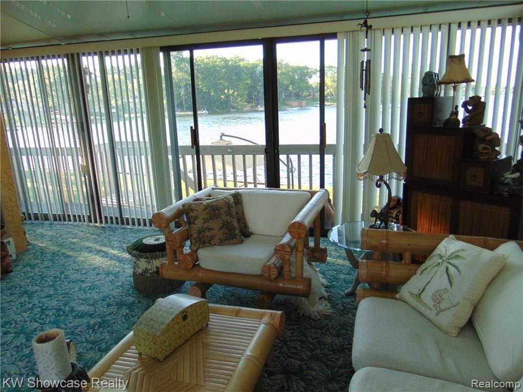 3980 Sleeth Road Commerce Township, MI 48382 - Photo 20 of 29 DSC01796.JPG