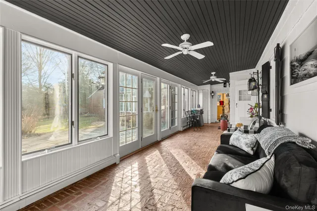 $1,999,000 | 3500 Pine Neck Road, Southold, NY 11971