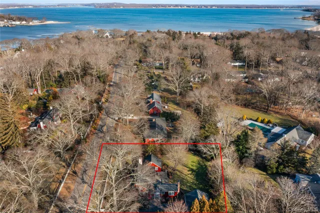 $1,999,000 | 3500 Pine Neck Road, Southold, NY 11971