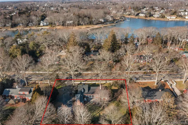 $1,999,000 | 3500 Pine Neck Road, Southold, NY 11971