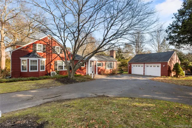 $1,999,000 | 3500 Pine Neck Road, Southold, NY 11971