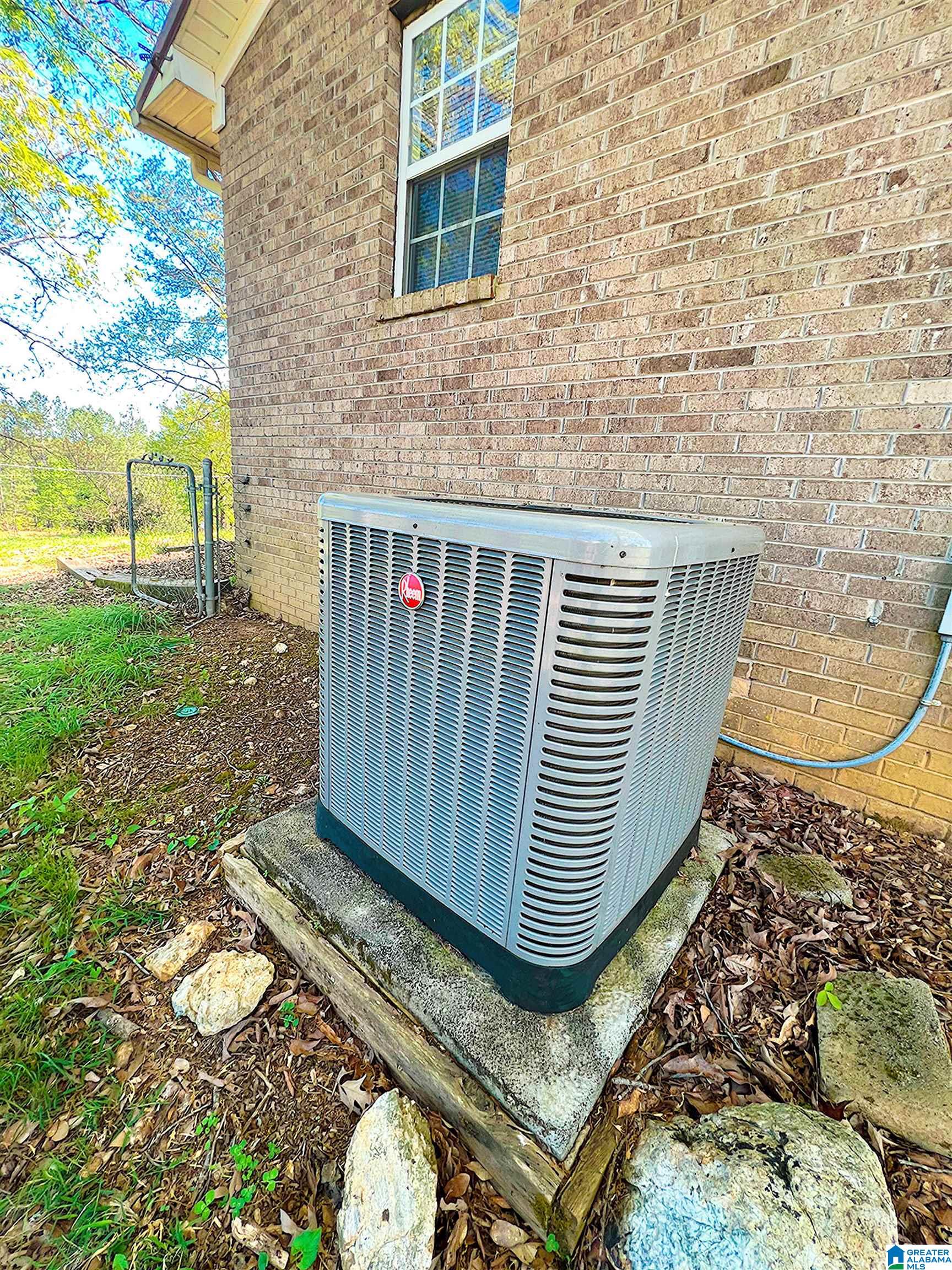 4003 Curry Station Road Munford, AL 36268 - Photo 11 of 37