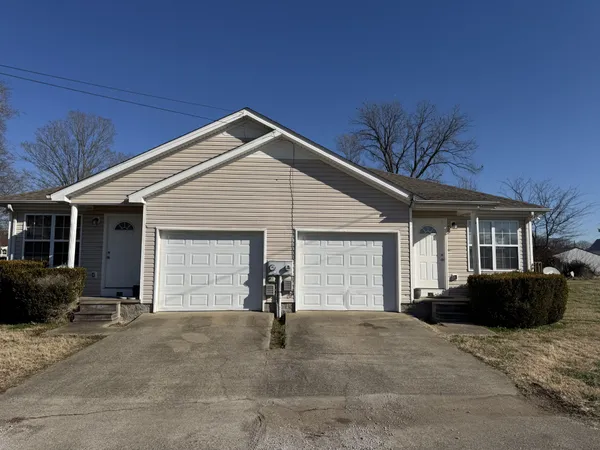 $280,000 | 163 West Oak Street, Trenton, KY 42286