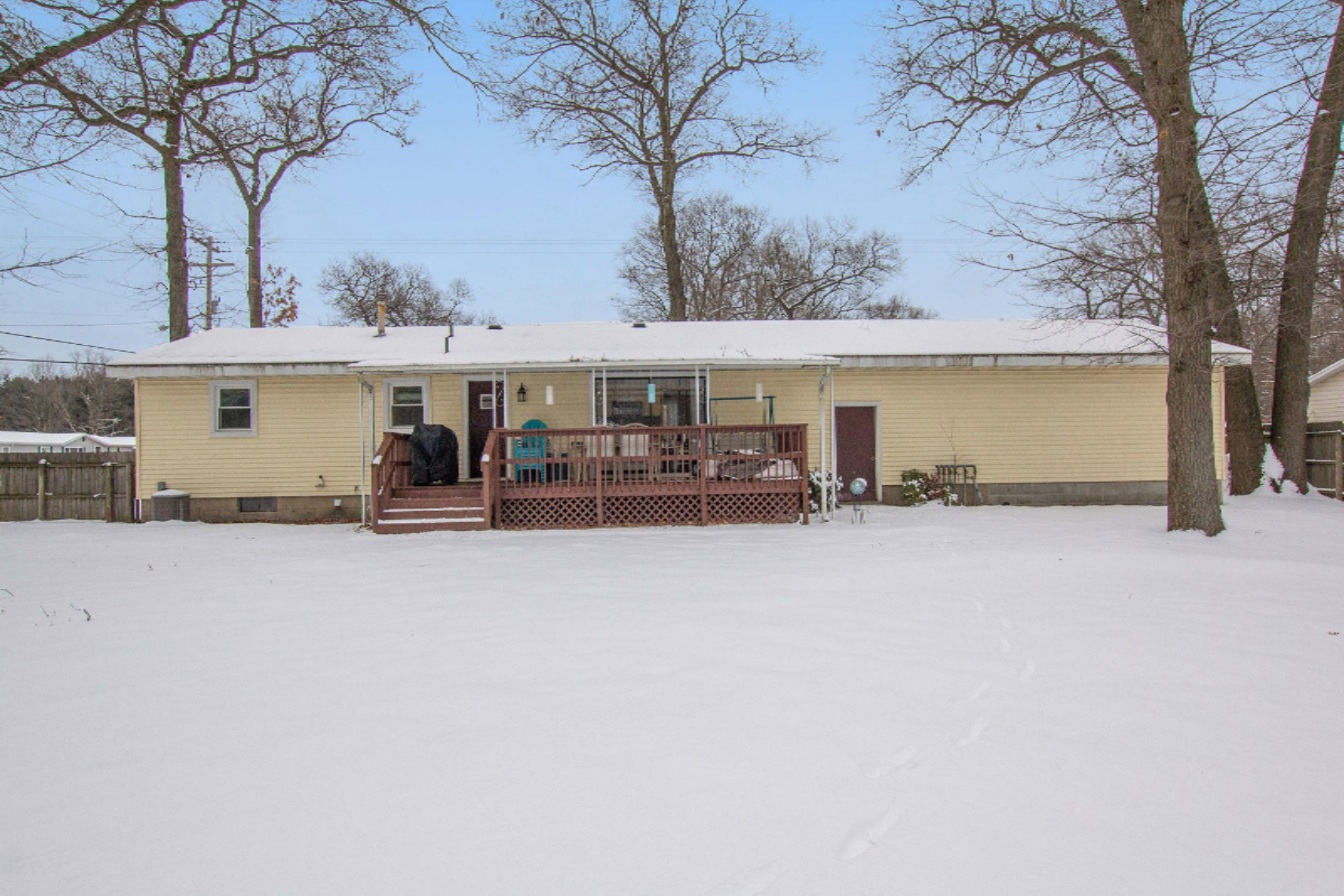 221 Brooks Road South Muskegon, MI 49442 - Photo 21 of 23 IMG_4726-1