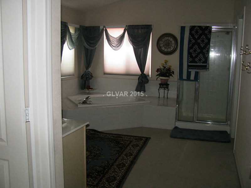 356 Prince George Road Las Vegas, NV 89123 - Photo 14 of 20 Master Bath/Spa.