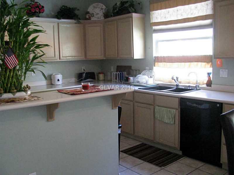 356 Prince George Road Las Vegas, NV 89123 - Photo 5 of 20 Kitchen.