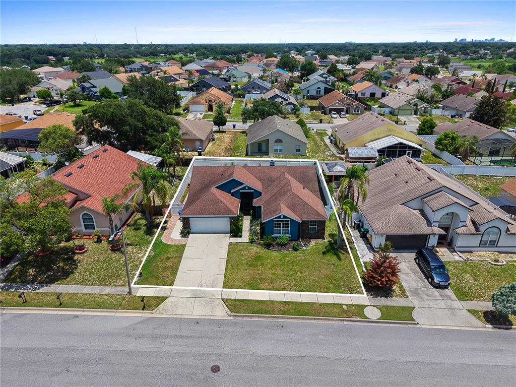 4441 Beagle Street Orlando, FL 32818 - Photo 3 of 41
