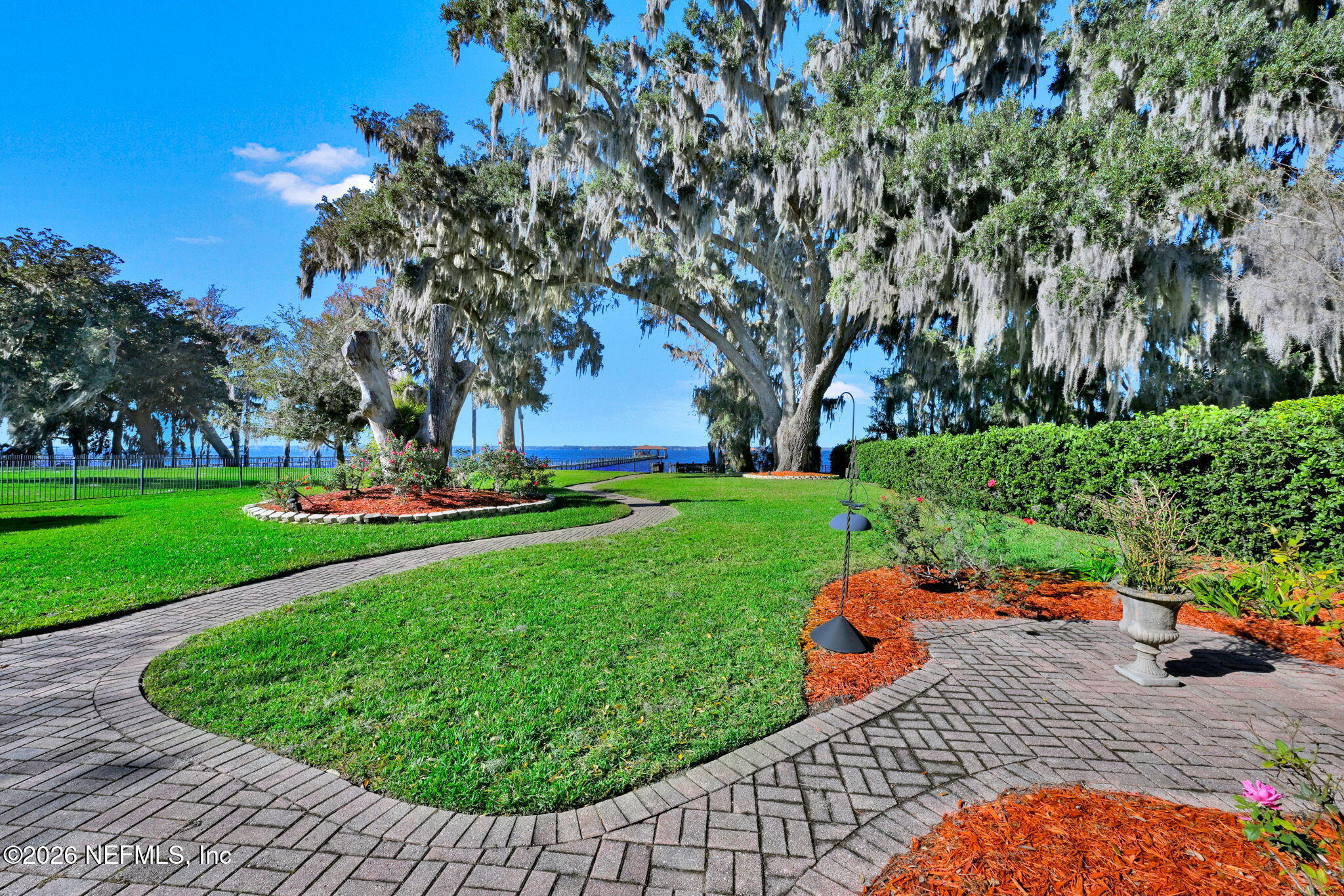 1050 Popolee Road St. Johns, FL 32259 - Photo 18 of 37 a garden view with a seating space