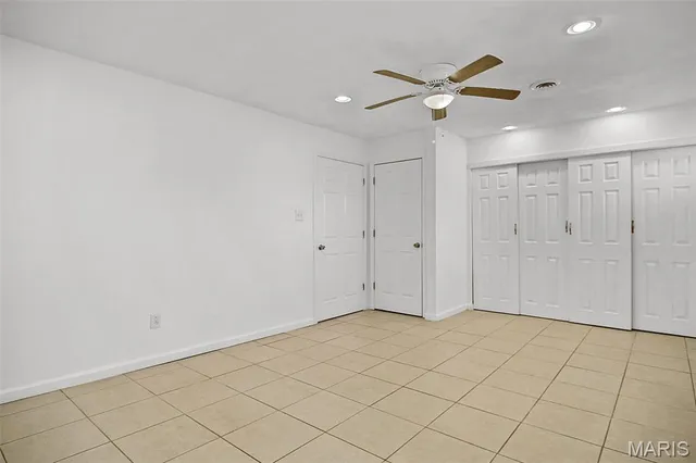 $184,900 | 3304 Wilshire Drive, Granite City, IL 62040