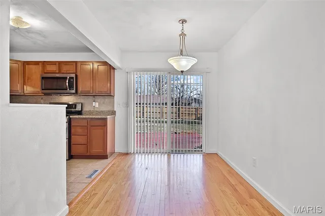 $184,900 | 3304 Wilshire Drive, Granite City, IL 62040