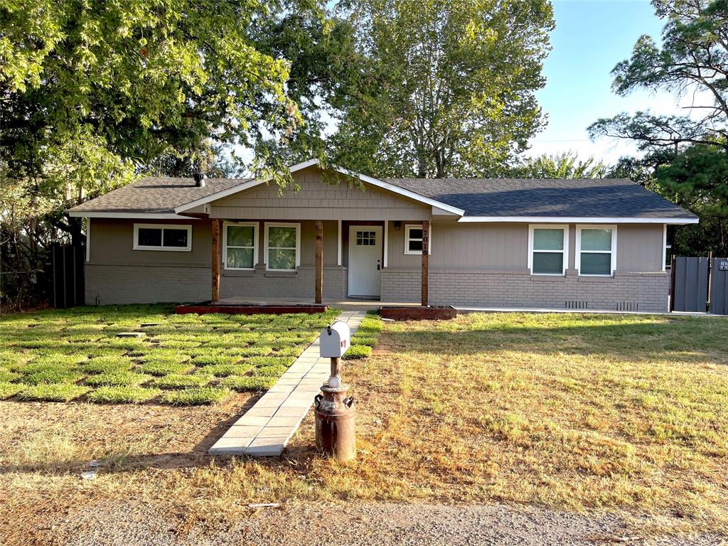7019 Darling Street Azle, TX 76020 - Photo 1 of 18 Gallery Image 1